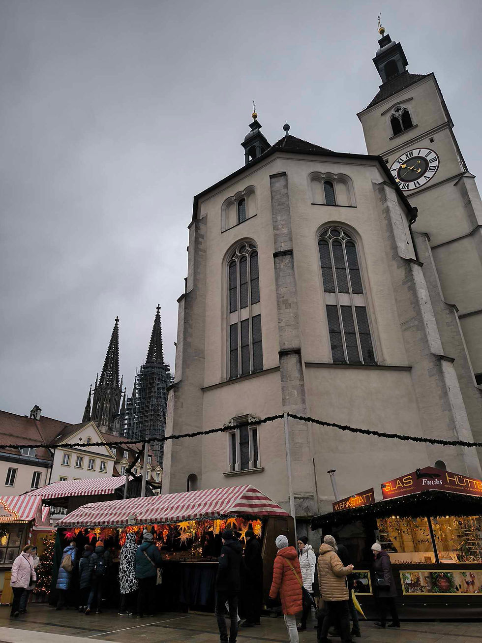 neupffarplatz trhy.jpg