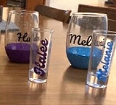 Glittered (Stemless) Wine Glass