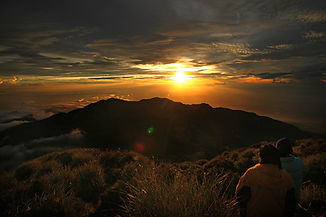 Beautiful-Mount-Apo-Sunset-View.jpg