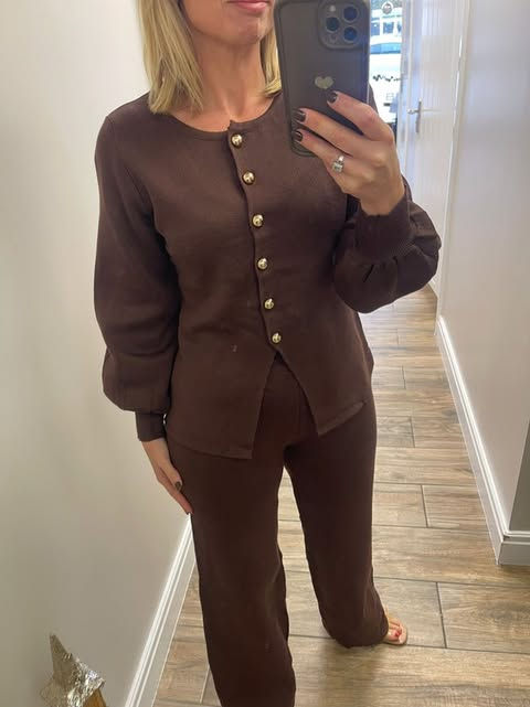 Thumbnail: Bell Sleeved Set