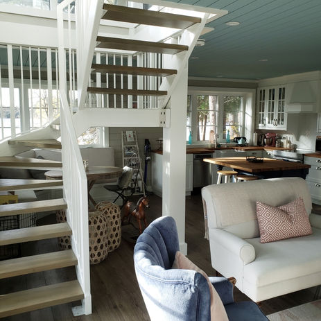 Guest House, sitting area, kitchen, staircase, hardwood floors, 