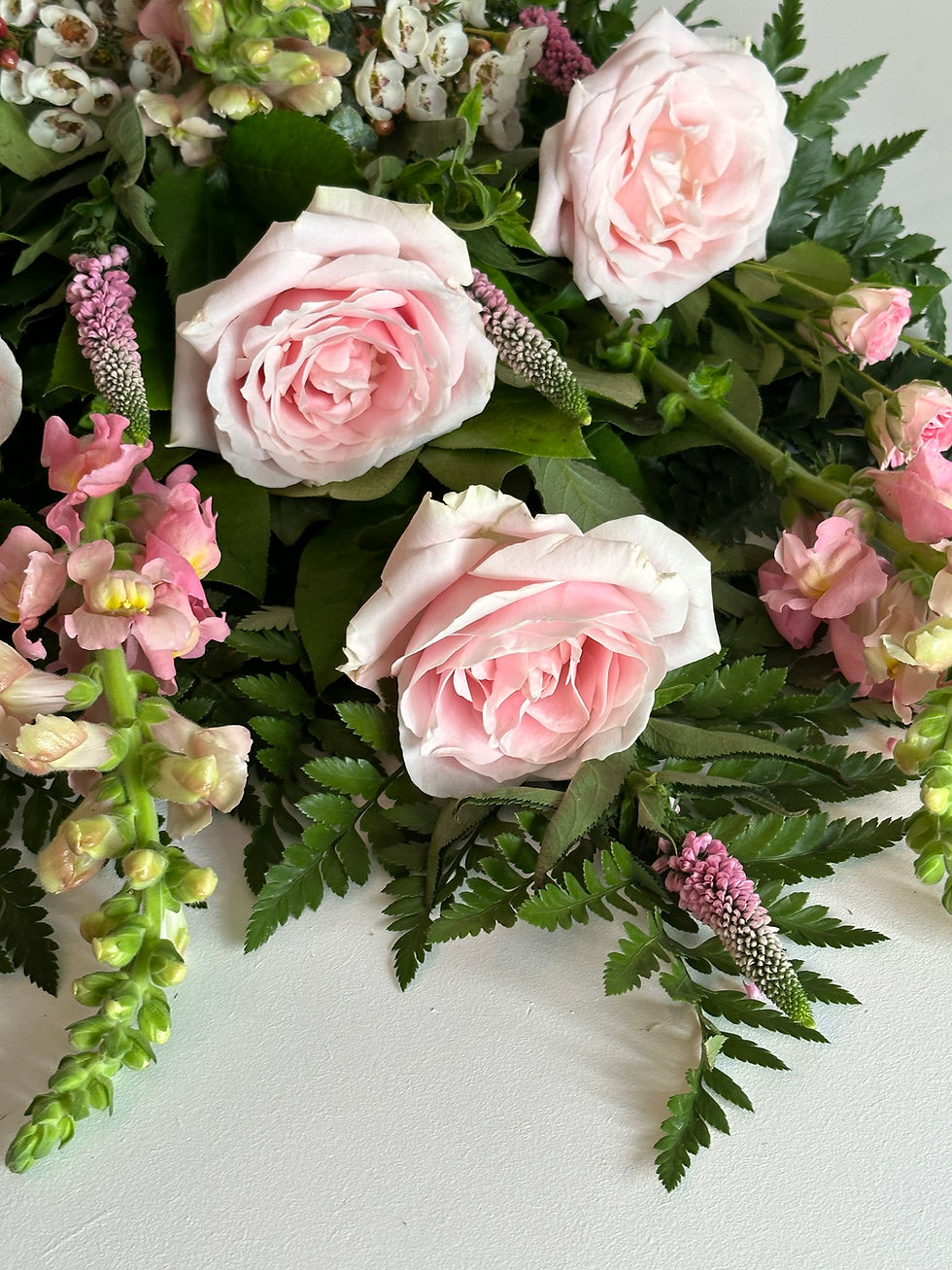 Thumbnail: Mixed Pinks Sheaf