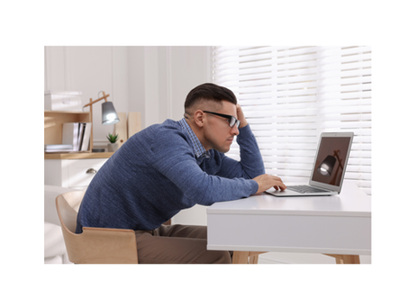 姿勢の左右差はみんなある。