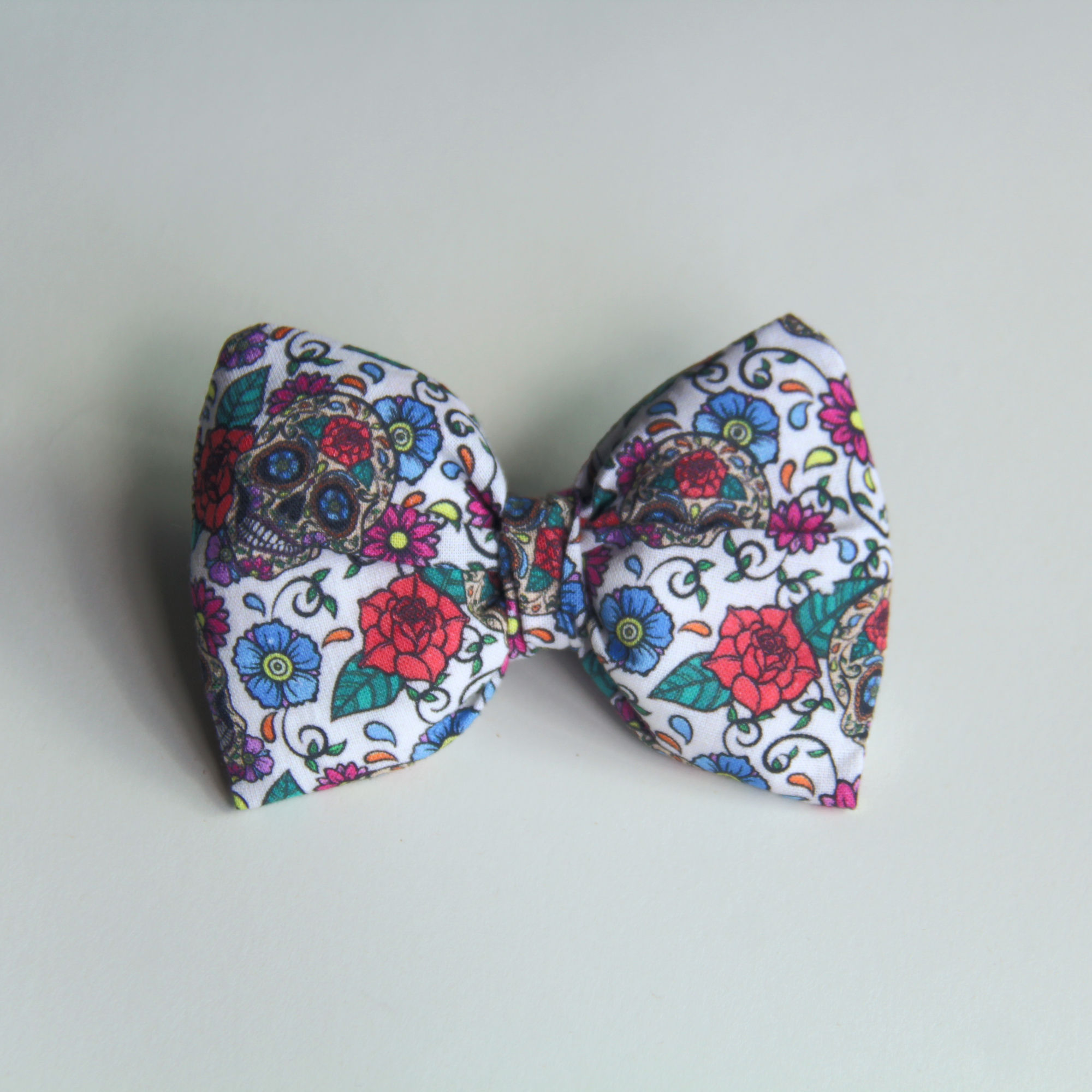 SKULLSTICE puffy bow