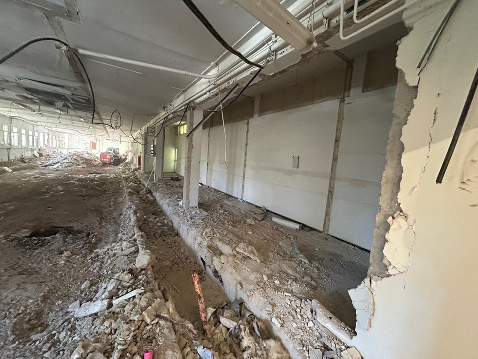 WhatsApp Image 2025-10-16 at 12.35.51 (4)