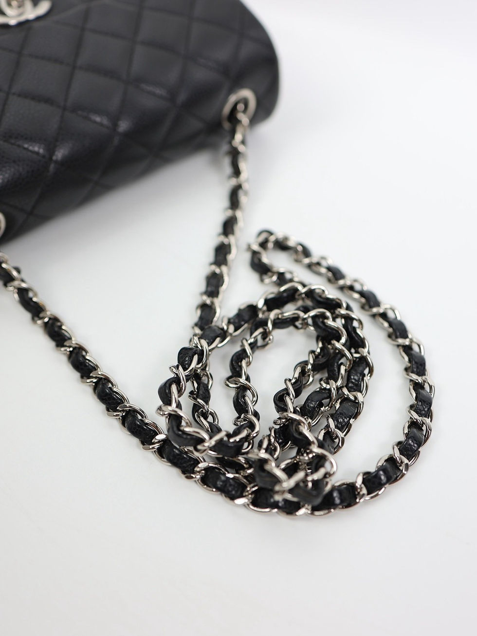 縮圖：#二手香奈兒 #二手精品 #精品包#精品包包 #chanel #二手chanel #chanel包包 #香奈兒#chanelcf #chanelcf20