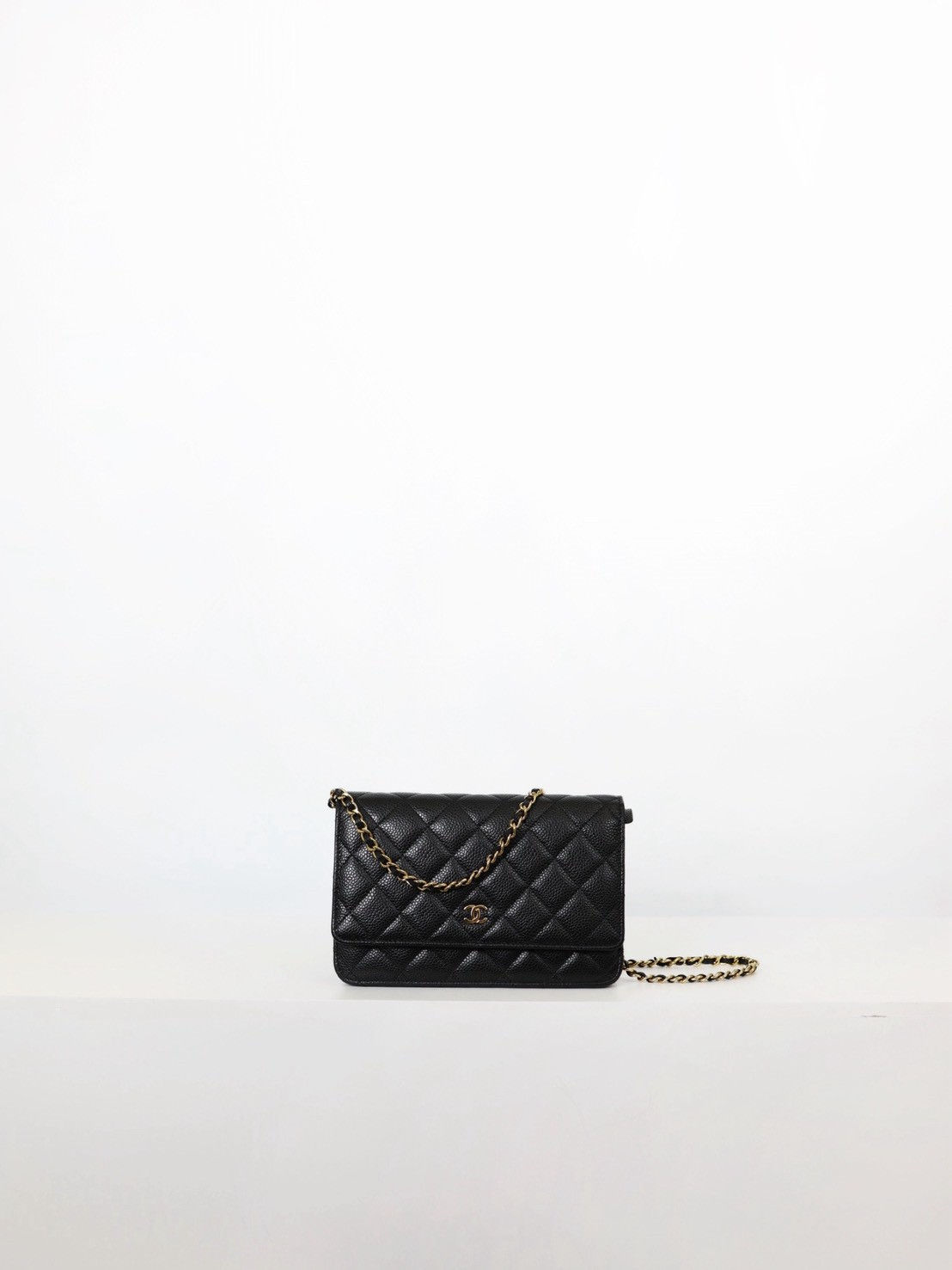 二手Chanel Woc 黑金牛/ 芯片款