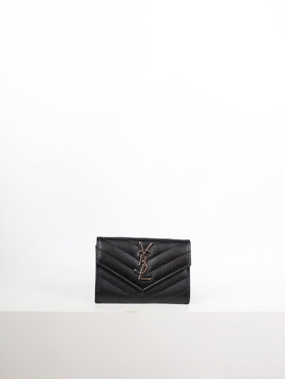 #Ysl #ysl #二手精品 #精品包包 #二手ysl #精品短夾