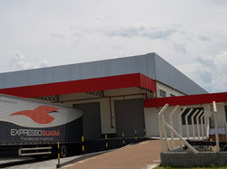 Alpendre e fechamento