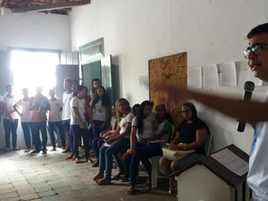 Estudantes e professores visitam o Museu Histórico e Artístico de Guimarães