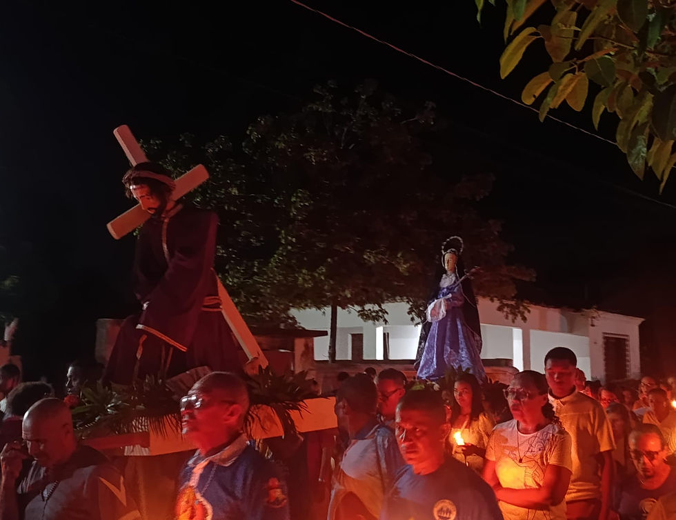 Peças sacras autênticas, produzidas entre os séculos XVIII e XIX, integram o valioso patrimônio religioso da Igreja Matriz de São José, preservando a história e a devoção do povo de Guimarães.