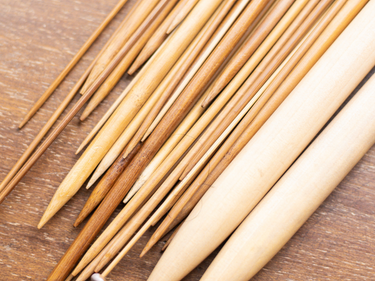 Knitting With Straight Needles