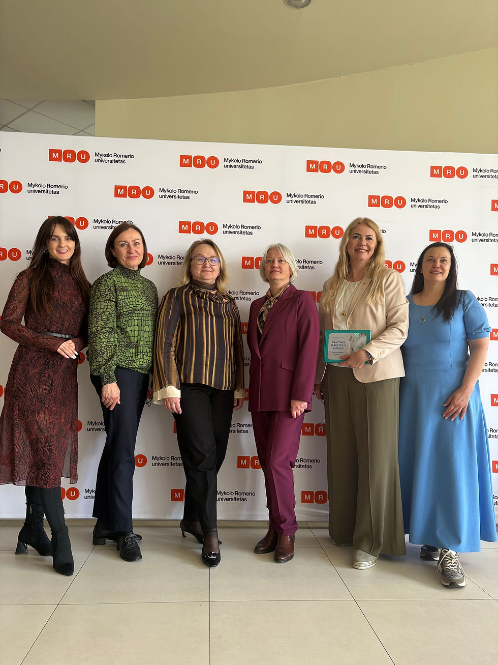 Šiuolaikinis slaugytojas: LSSO Vilniaus skyrius kartu su Mykolo Romerio universitetu subūrė profesinę bendruomenę diskusijai apie atsakomybę, kompetenciją ir lyderystę