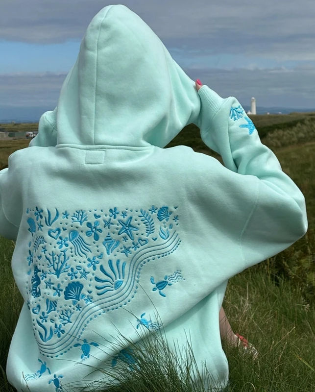 Turtle Graphic Embroidery Aesthetic Beach Hoodie
