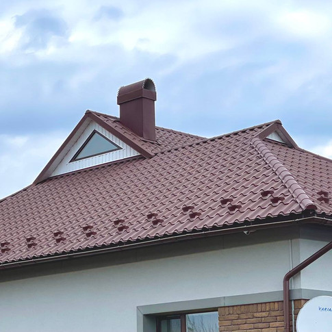 Металочерепиця Ретро. Дах смт. Заболотів