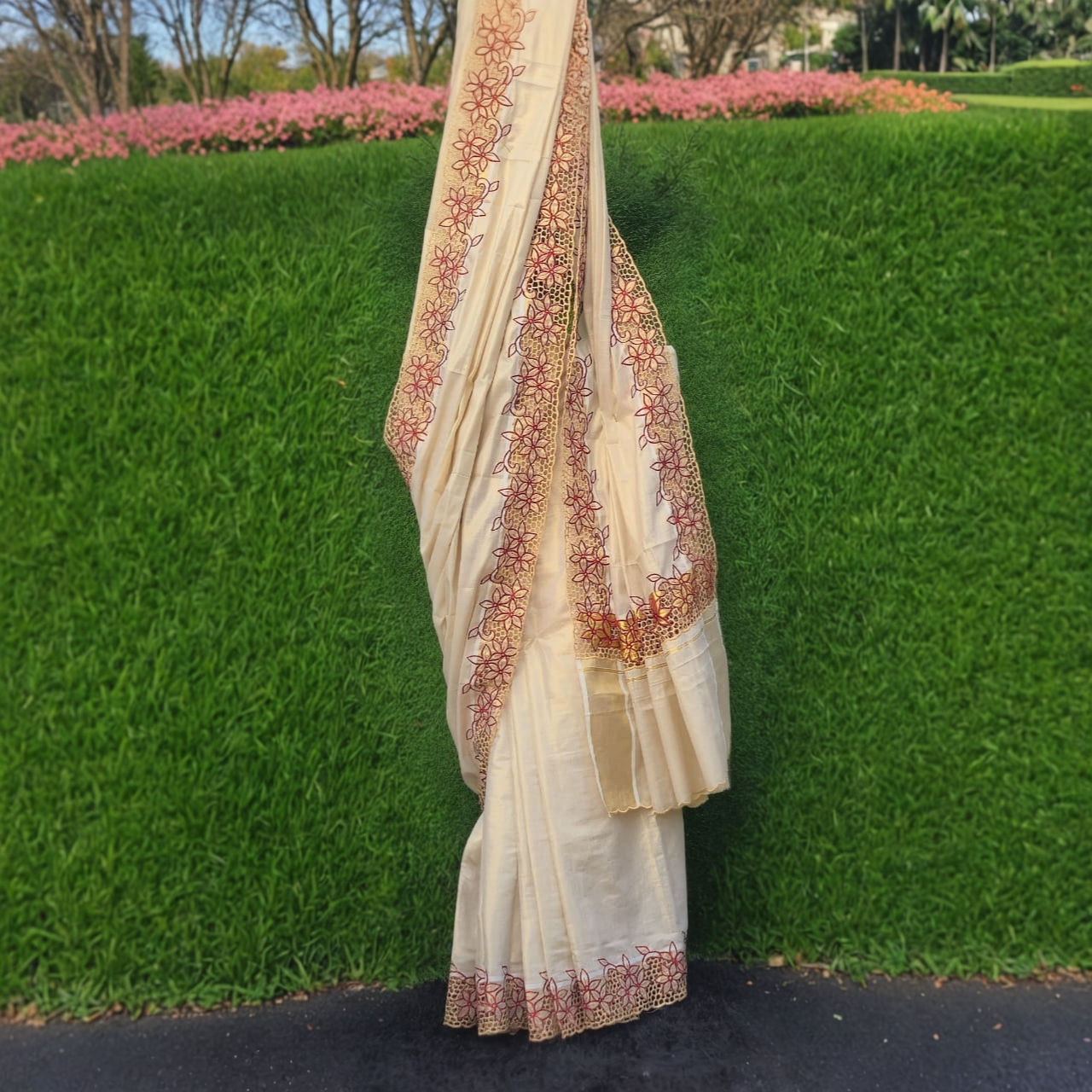 kerala saree with cutwork