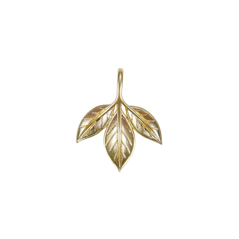 yellow gold leaves pendant