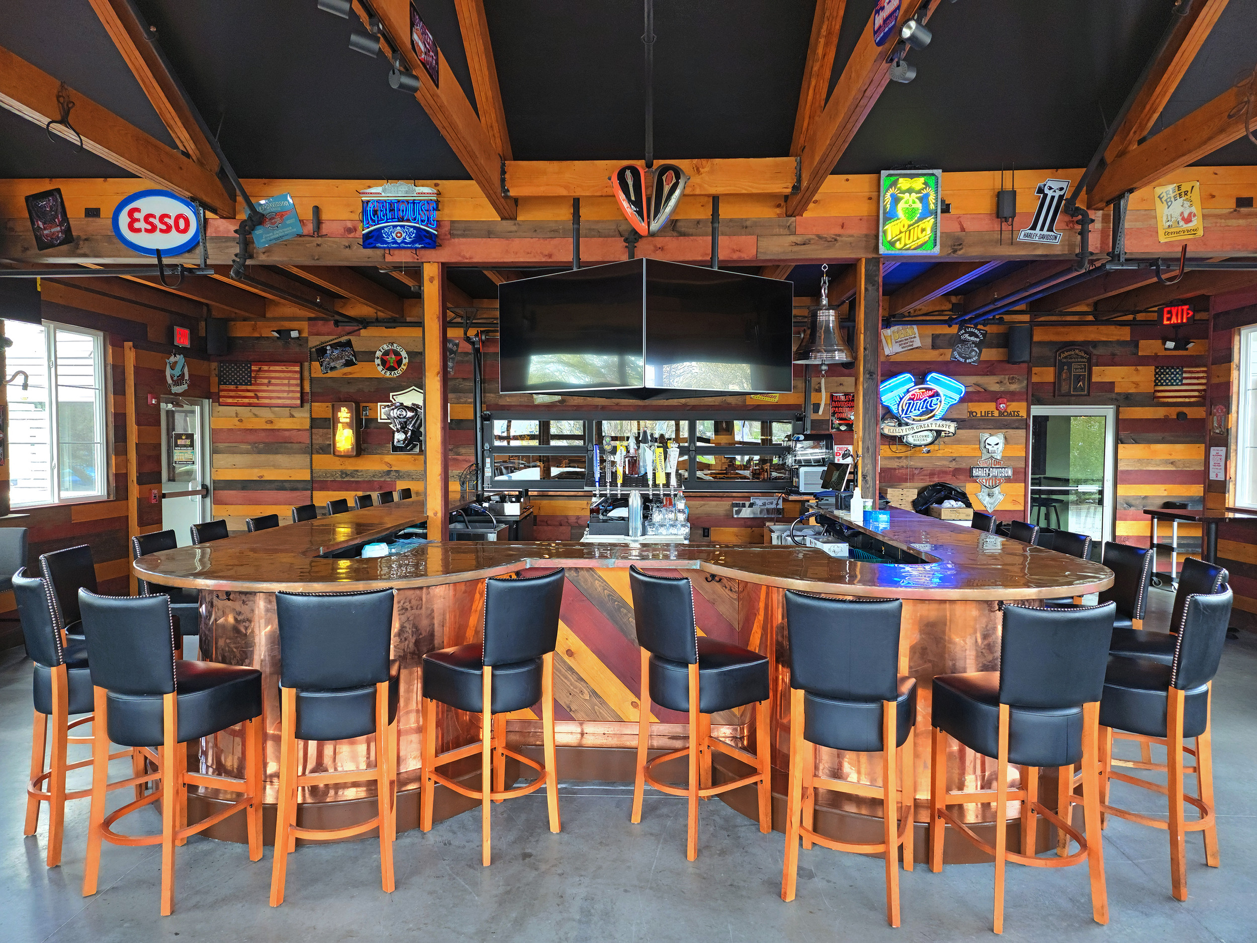 The Garage SemiOutdoor 365Day A Year Bar Ice House Sports Bar