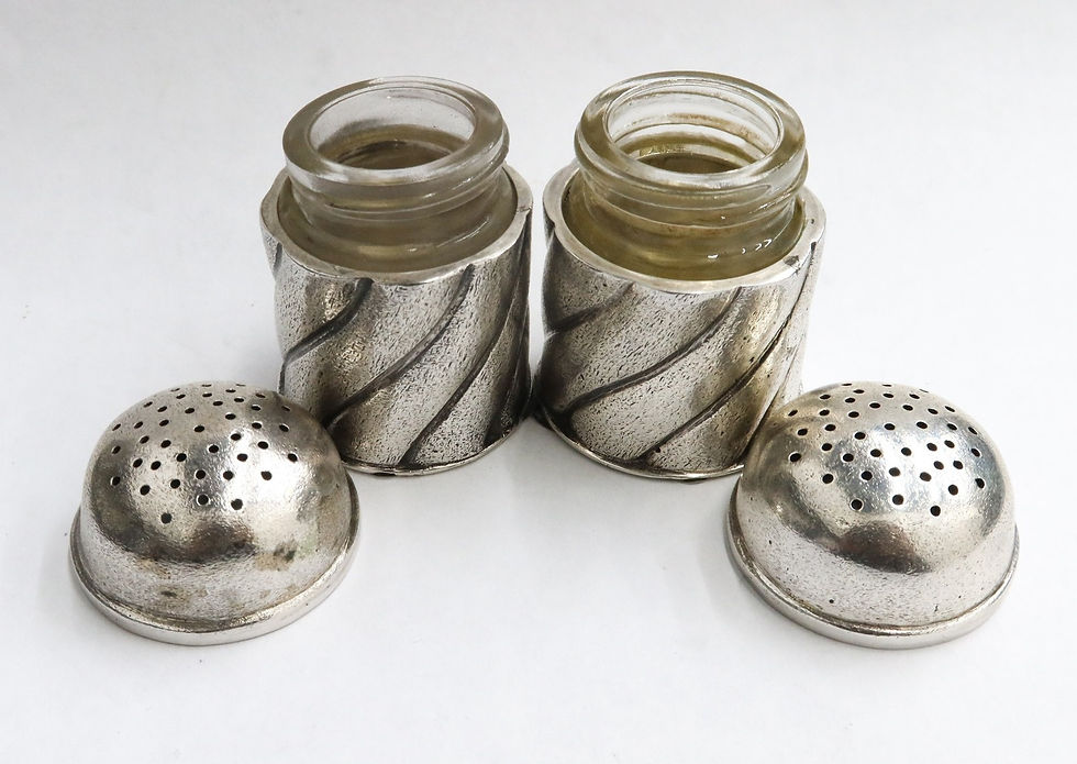 Thumbnail: Pair Gianmaria Buccellati 925 Sterling Salt and Pepper Shakers Prestigio