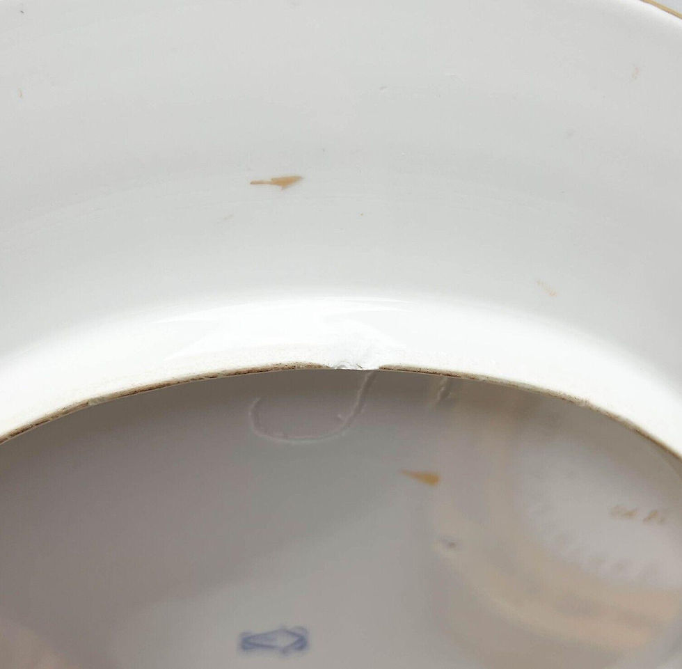 Thumbnail: 12 Manufacture de Sevres Gilt Porcelain Dessert Plates Nankin Yellow 1815-1824