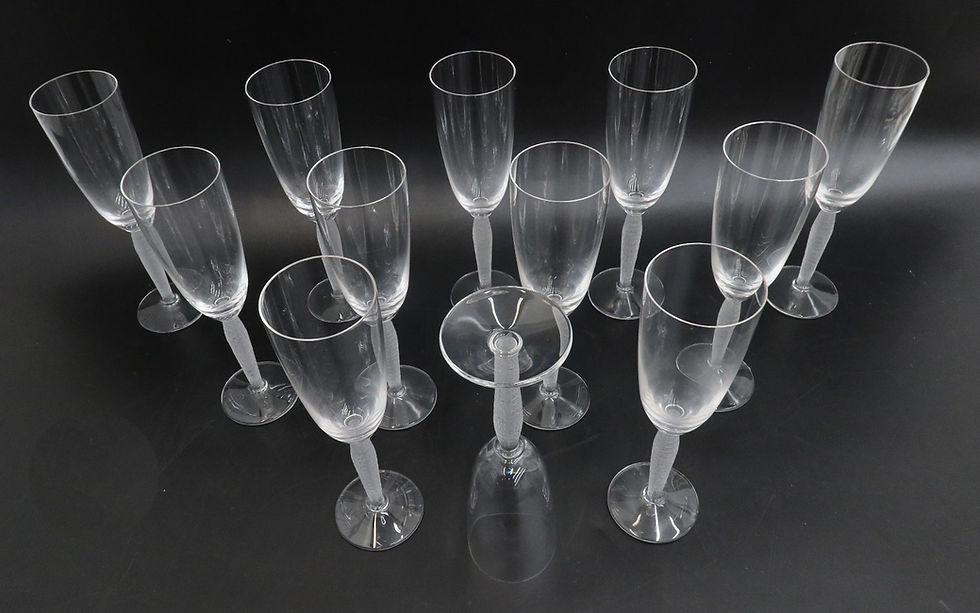 Thumbnail: 12 Lalique France Frosted and Clear Glass Champagne Flute Goblets in Lourve