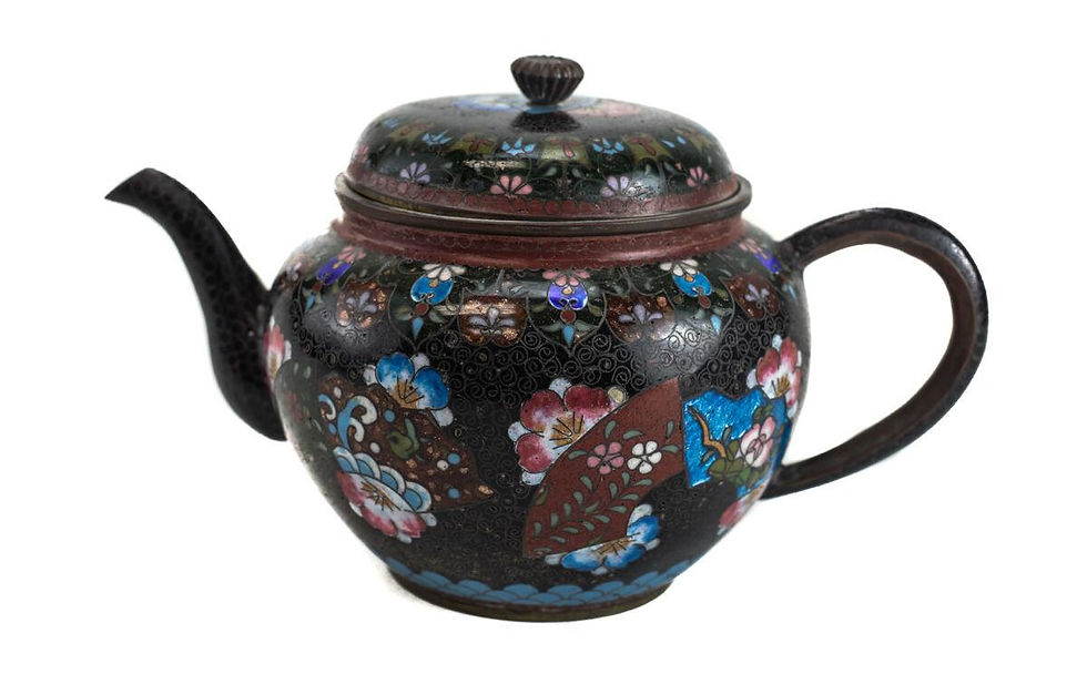 Japanese Cloisonne Enamel and Gold Stone Flakes Teapot, 19th Century