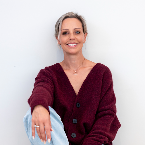 Caroline - 12_edited_edited.png