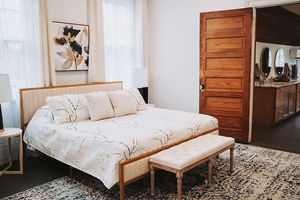 Love suite in Hampton House at Historic Hampton House 1908