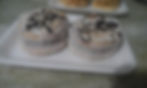 Alfajor sin baño con coco en los costados
