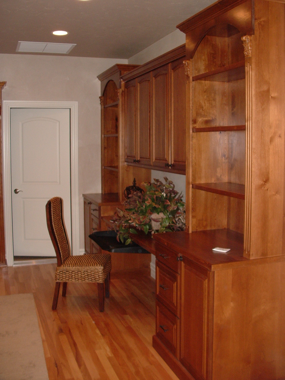 Residential Offices Wood Products Northwest Inc.