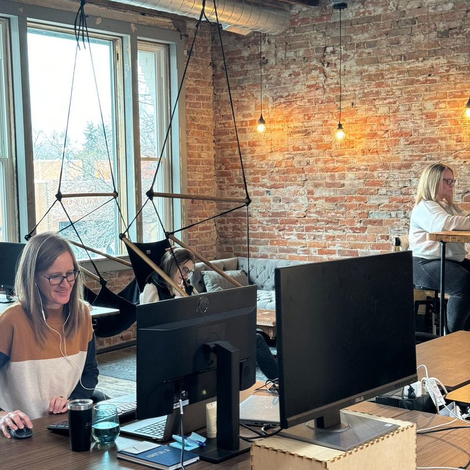 coworking longmont, dedicated desk
