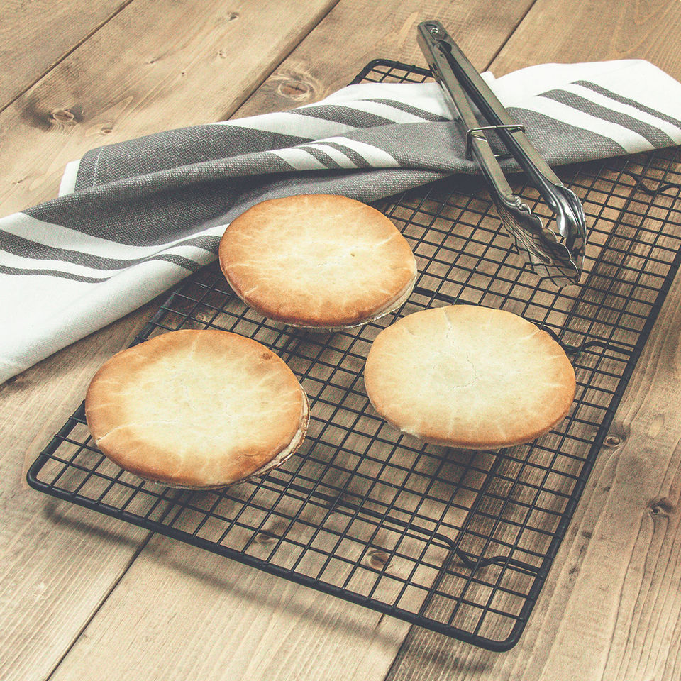 24406 - Mixed Pies (Chicken-Steak&Veg)-114 - LR.jpg