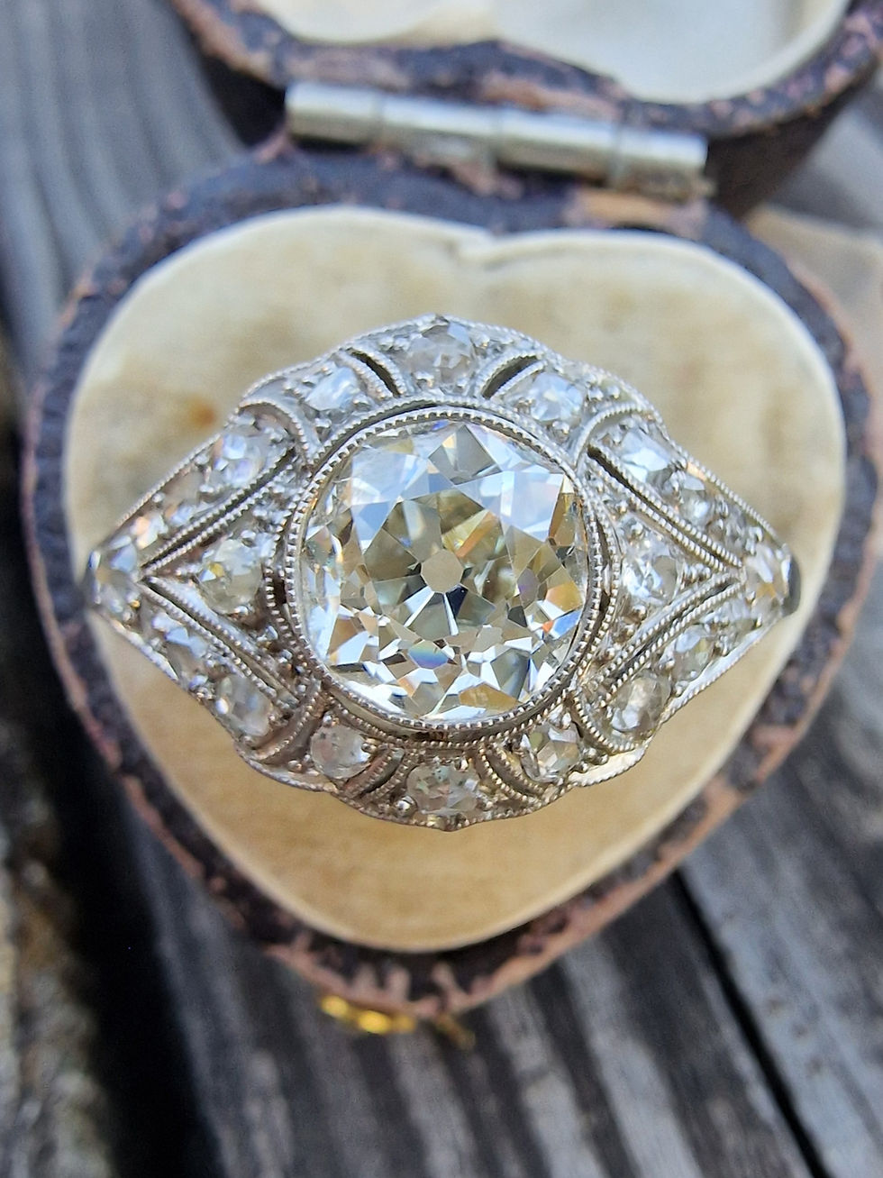 1.24ct Old European cut diamond (J/SI1)