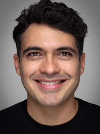 Evan Regueira