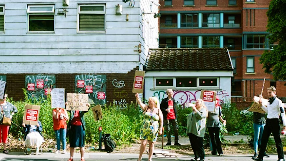 Free Performance: 'Block the Block'