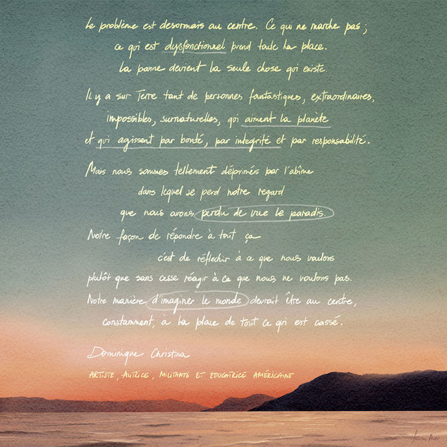Poème manuscrit de Dominique Christina sur fond de ciel rose et mer calme.