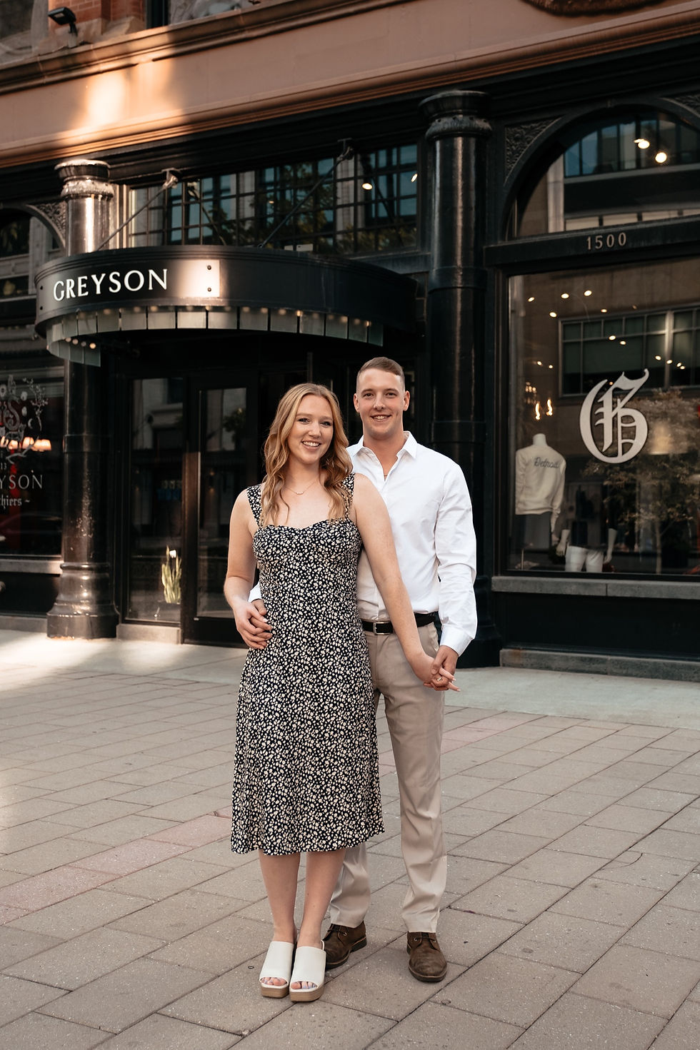 Detroit engagement session in the summer. Photography by Nicole Leanne Photography