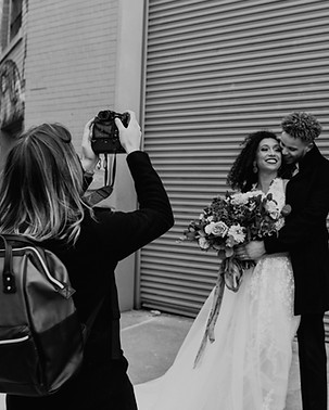 Behind-The-Scenes_Detroit-Wedding-Photog
