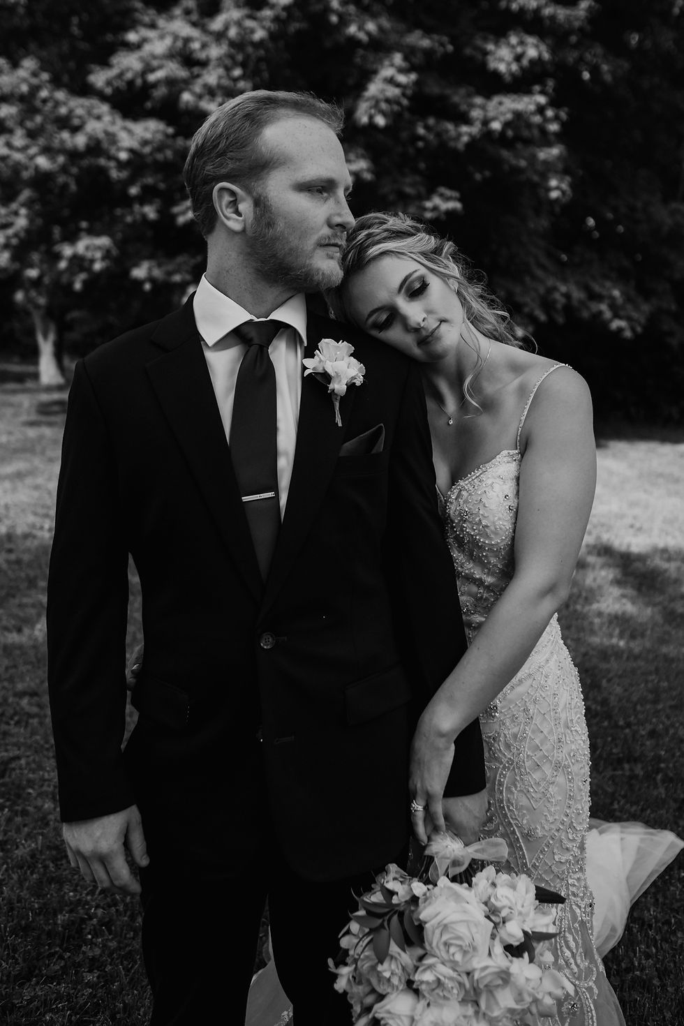 Michigan wedding photography by Nicole Leanne Photography
