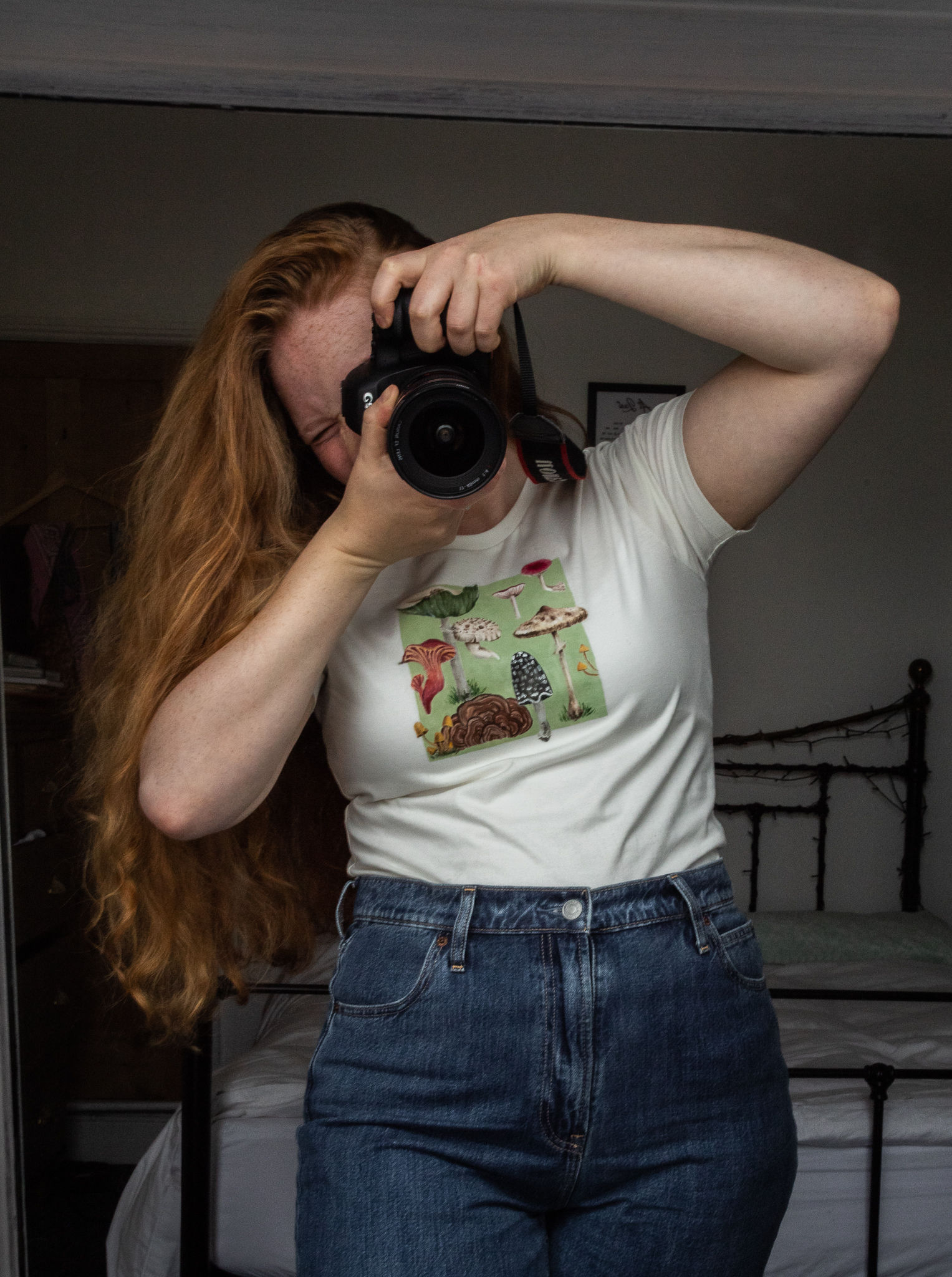 Fungi Botanical Illustration T-shirt