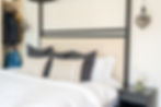 Oak wood 4 poster bed in Dubai