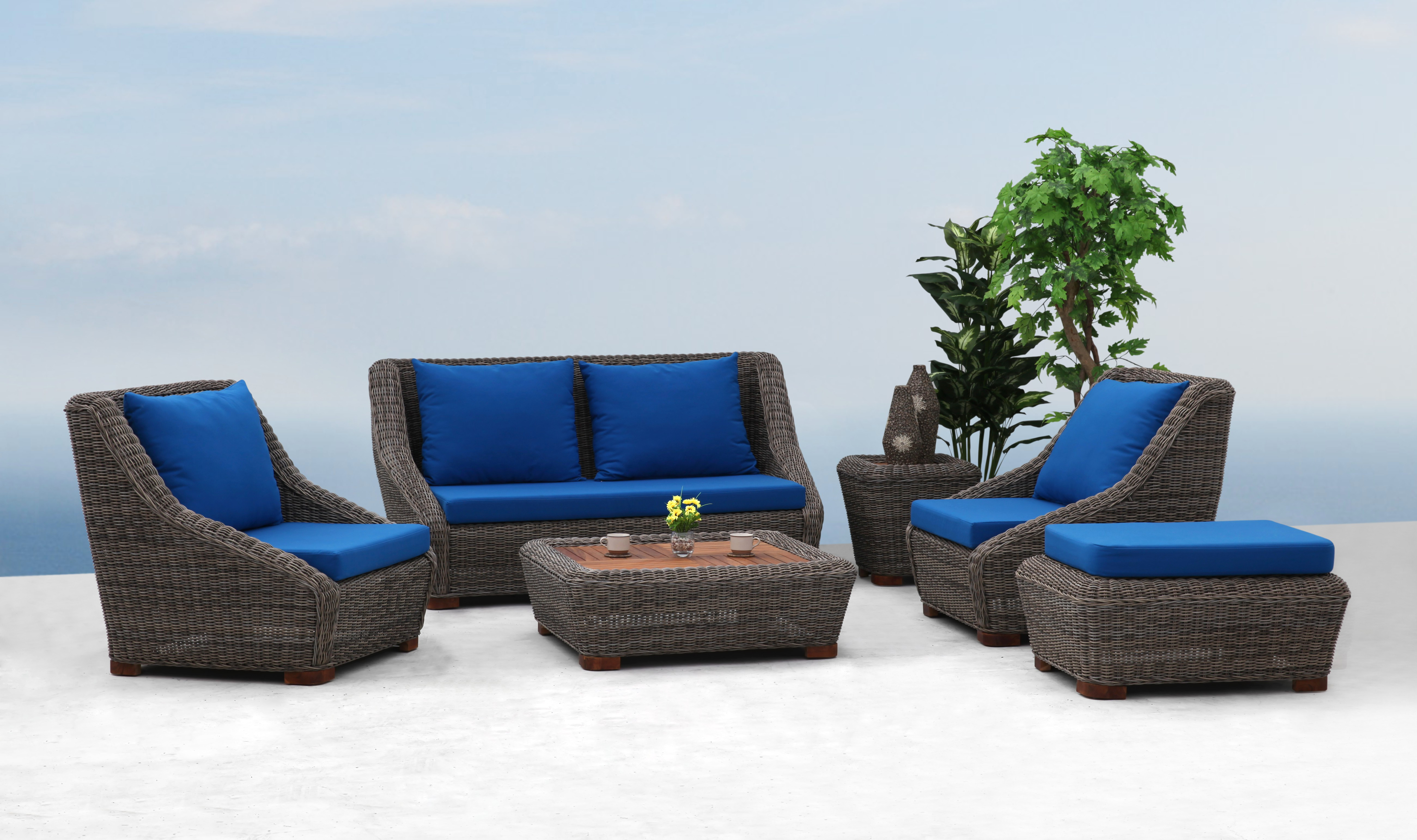Lantana Living Set Feb 2014
