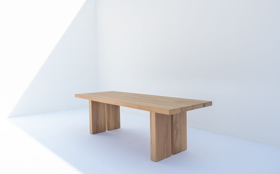Carter Dock Outdoor Dining Table in Dubai