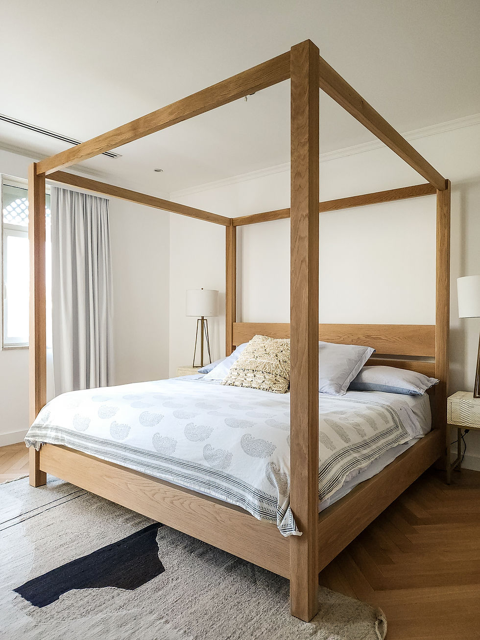 Thumbnail: Oak 4 Poster Bed
