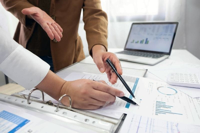 How Long Should You Wait Before Sending an Invoice to Collections?