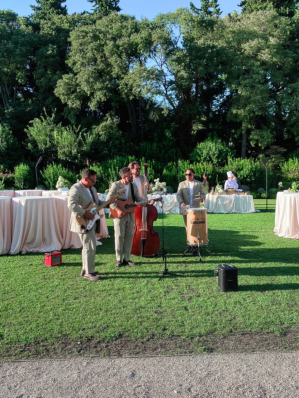 wedding band provence