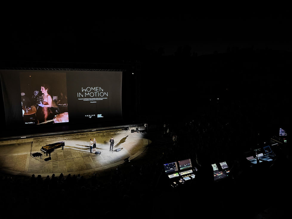 soirées de projections pour Rencontres Photos à Arles