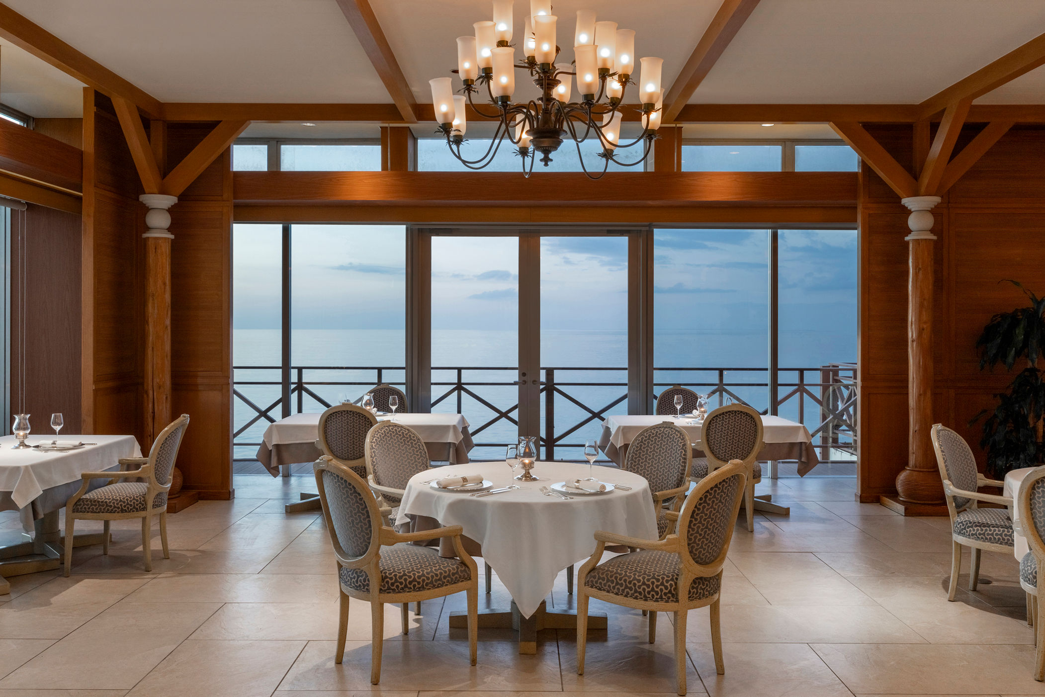Hotel and resort photography by 19zero3
