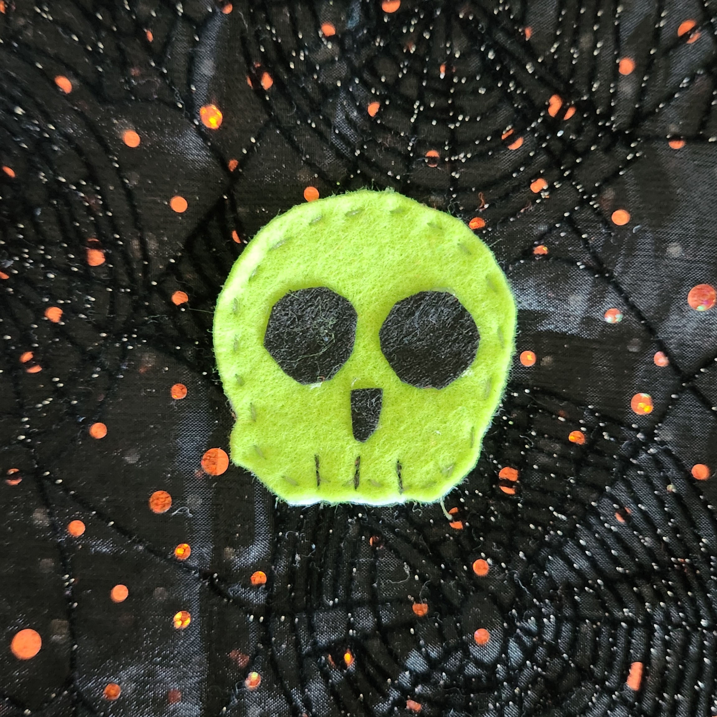 felt skull pin