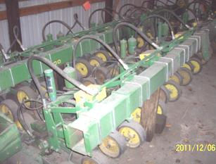 JD Sugarbeet thinners